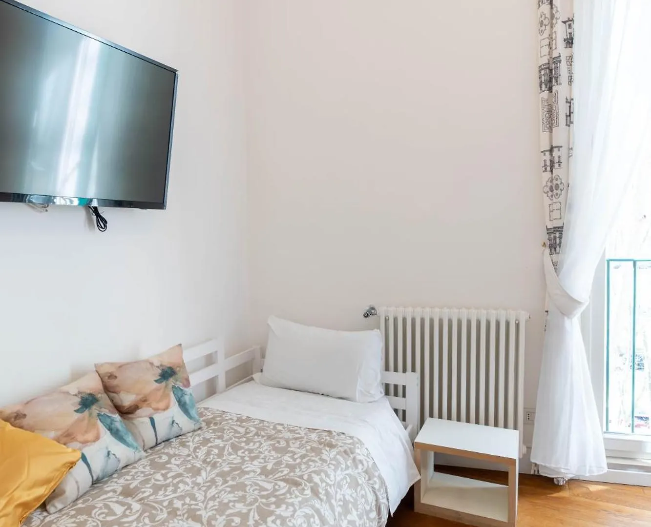 Ihh Suites Rome Guest house